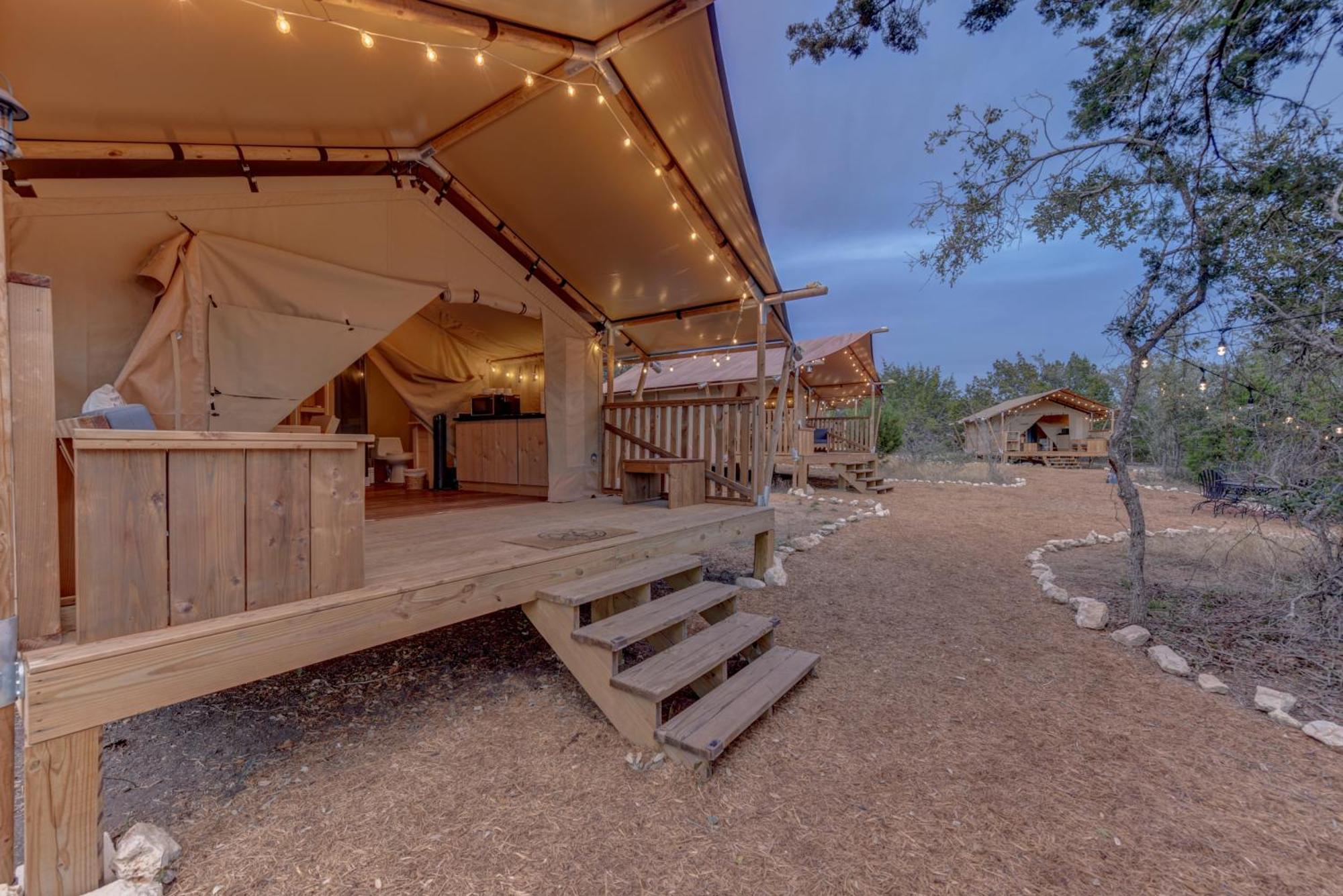 12 Fires Luxury Glamping With Heating #2 호텔 존슨 시티 외부 사진