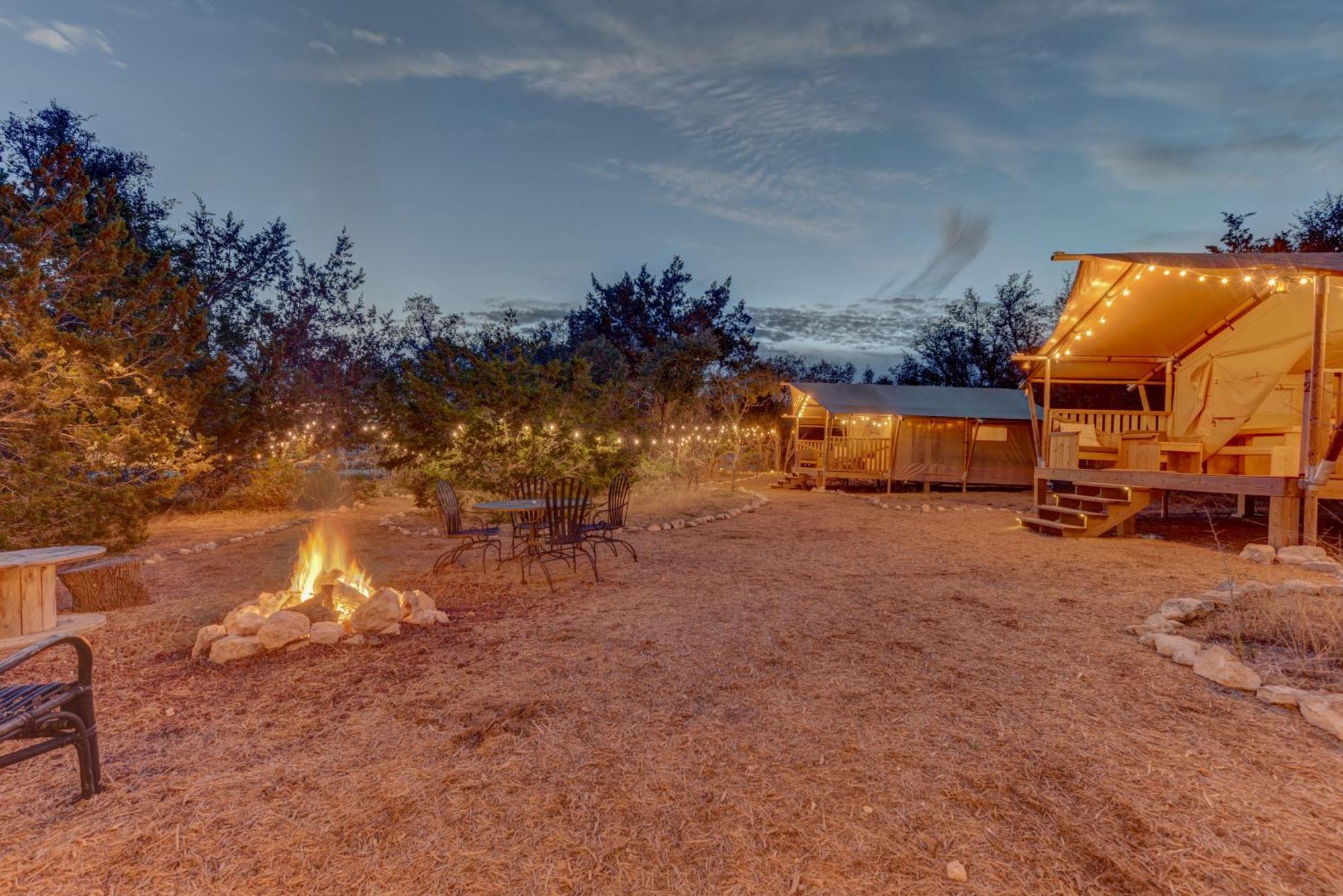 12 Fires Luxury Glamping With Heating #2 호텔 존슨 시티 외부 사진